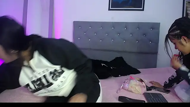 Snapshot of Perla_Sc chatting on February 28, 2025, 6:10 am Perla Sc online show from February 28, 2025, 6:10 am