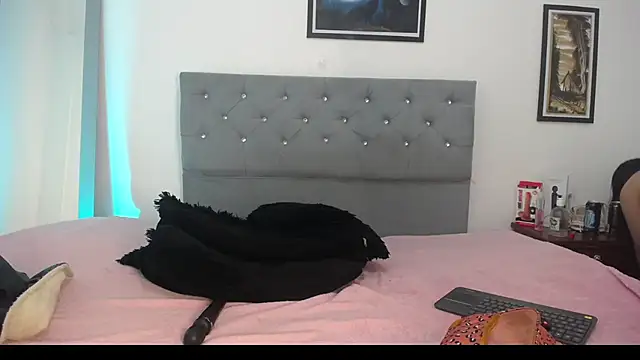 Snapshot of Perla_Sc chatting on March 1, 2025, 4:26 am Perla Sc online show from March 1, 2025, 4:26 am