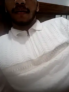 Snapshot of aniket12354 chatting on October 25, 2025, 10:47 am aniket12354 online show from October 25, 2025, 10:47 am