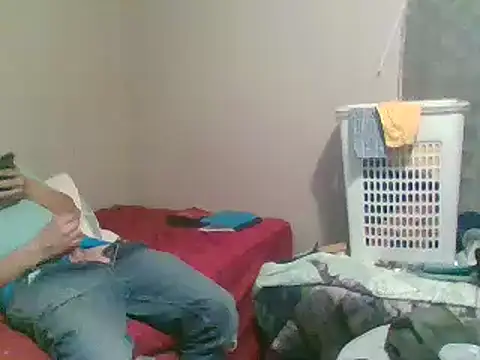 Snapshot of SmokingSloth chatting on November 23, 2025, 6:29 pm SmokingSloth online show from November 23, 2025, 6:29 pm