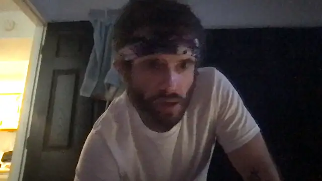 Snapshot of SpunCandy chatting on October 27, 2025, 3:29 am SpunCandy online show from October 27, 2025, 3:29 am