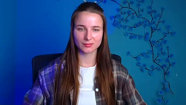 Eva Janee online show from July 8, 2026, 5:41 am
