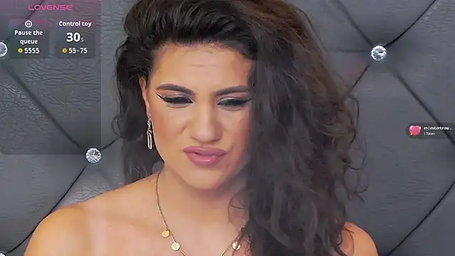 Snapshot of LorenneMays chatting on December 4, 2025, 1:48 am LorenneMays online show from December 4, 2025, 1:48 am