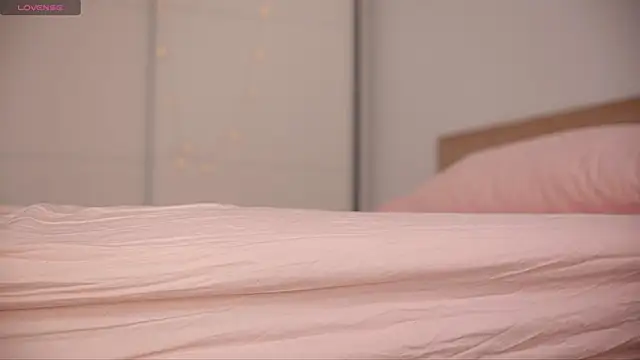 Snapshot of FazeyJ_ chatting on February 24, 2025, 10:15 am FazeyJ online show from February 24, 2025, 10:15 am