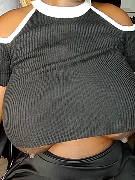 Snapshot of BlackJaguar30 chatting on October 2, 2025, 1:42 am BlackJaguar30 online show from October 2, 2025, 1:42 am