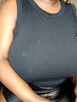 Snapshot of BlackJaguar30 chatting on September 17, 2025, 11:29 pm BlackJaguar30 online show from September 17, 2025, 11:29 pm