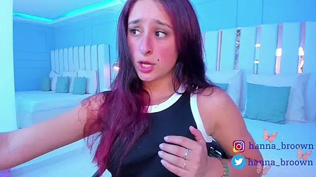 Snapshot of hannaa_brown chatting on January 14, 2025, 5:01 pm hannaa brown online show from January 14, 2025, 5:01 pm