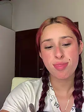 Snapshot of hannaa_brown chatting on March 20, 2025, 7:46 pm hannaa brown online show from March 20, 2025, 7:46 pm