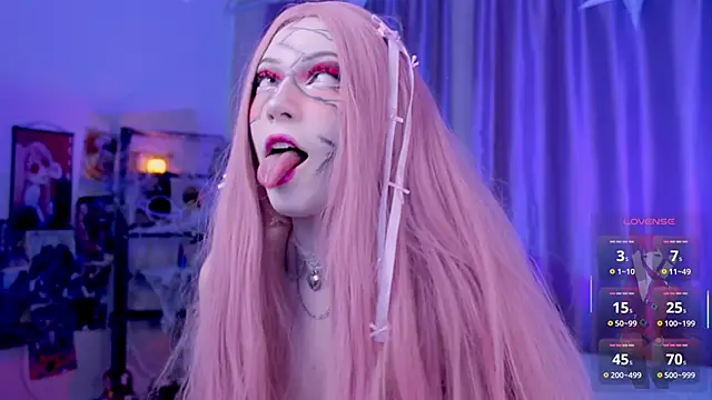 Snapshot of Carolina_Leep chatting on November 1, 2025, 2:55 pm Carolina Leep online show from November 1, 2025, 2:55 pm