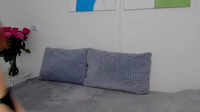 Snapshot of SelenaRousey chatting on November 20, 2025, 7:09 am SelenaRousey online show from November 20, 2025, 7:09 am