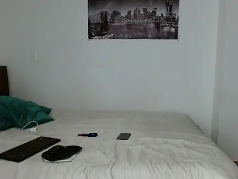 chicafitcaliente online show from September 27, 2025, 12:50 am