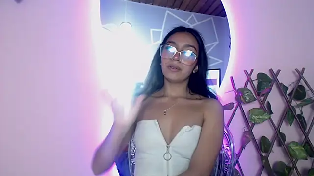 Snapshot of Stefanygp chatting on March 22, 2025, 2:58 pm Stefanygp online show from March 22, 2025, 2:58 pm
