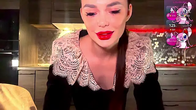 Snapshot of Sandrikta chatting on October 14, 2025, 8:42 pm Sandrikta online show from October 14, 2025, 8:42 pm