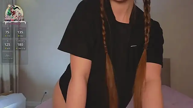 Snapshot of Sandrikta chatting on February 7, 2025, 8:20 pm Sandrikta online show from February 7, 2025, 8:20 pm