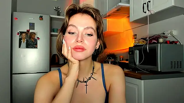 Niky  Jess online show from March 2, 2025, 3:19 pm