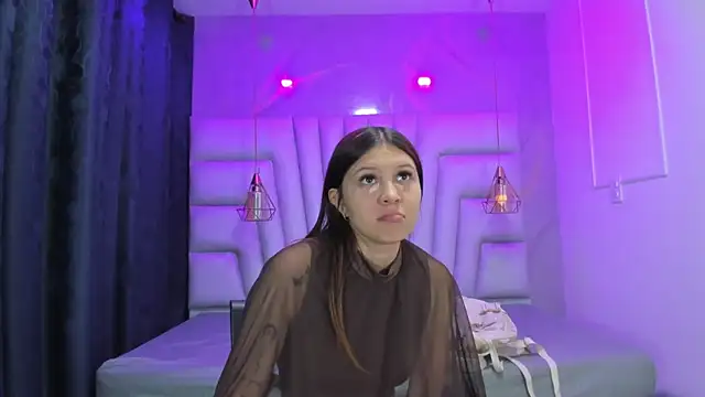 Snapshot of AngelaaCute_ chatting on March 7, 2026, 2:11 pm AngelaaCute online show from March 7, 2026, 2:11 pm