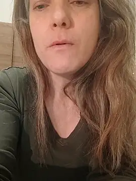 Snapshot of Dark_Angel_22 chatting on November 21, 2025, 1:15 am Dark Angel 22 online show from November 21, 2025, 1:15 am