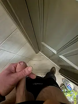 kisbiro77777 online show from March 21, 2025, 7:33 am