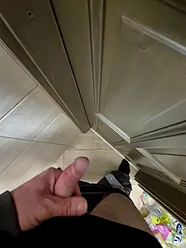 kisbiro77777 online show from March 18, 2025, 9:45 am