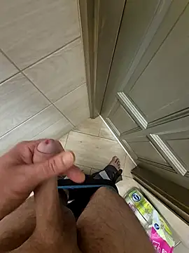 kisbiro77777 online show from September 14, 2025, 7:20 am