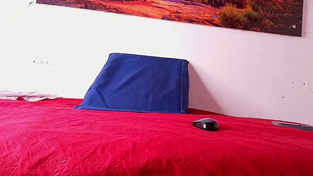 anisha x online show from November 6, 2025, 7:18 pm