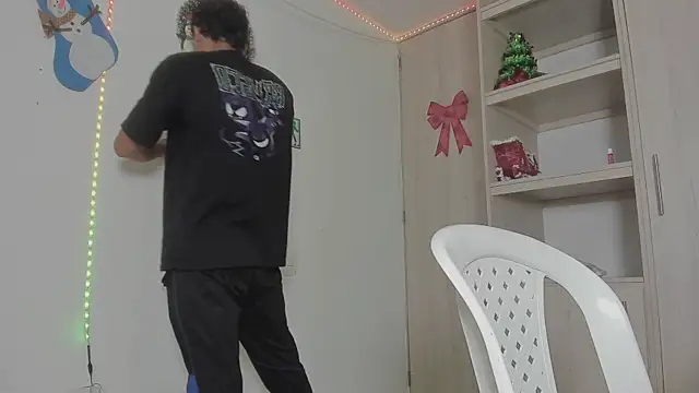  diegsz  online show from December 18, 2024, 5:21 pm