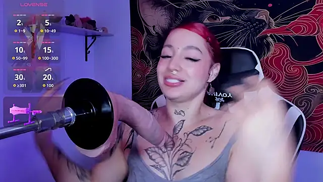 Snapshot of annika_taylor chatting on May 19, 2026, 3:02 am annika taylor online show from May 19, 2026, 3:02 am