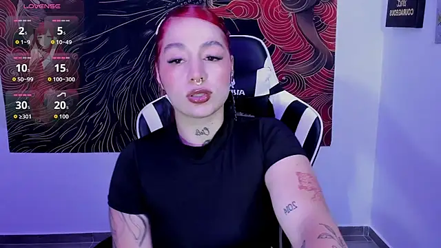 Snapshot of annika_taylor chatting on May 14, 2026, 5:48 am annika taylor online show from May 14, 2026, 5:48 am