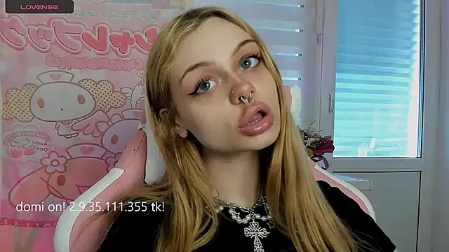 Snapshot of shy_melony chatting on May 5, 2026, 7:11 am shy melony online show from May 5, 2026, 7:11 am