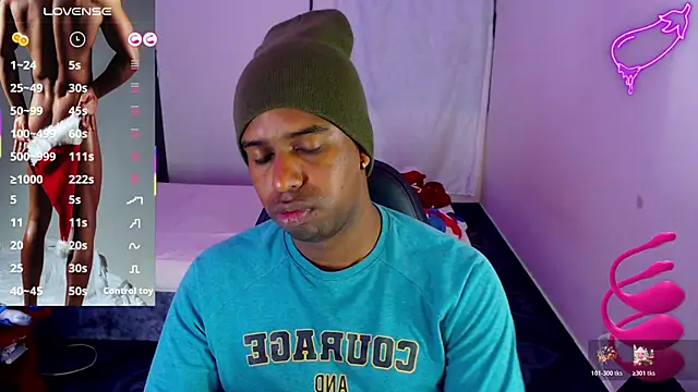 mrjhon26 online show from November 13, 2025, 1:42 am