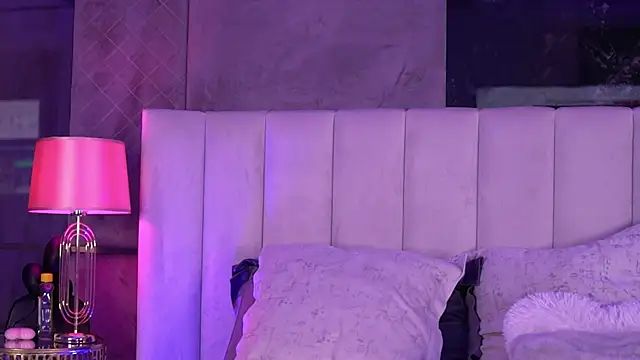 Snapshot of RaisaKali chatting on November 4, 2025, 4:55 pm RaisaKali online show from November 4, 2025, 4:55 pm