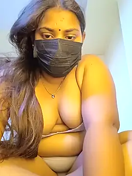 Snapshot of Hotmilfxox chatting on March 1, 2025, 9:40 am Hotmilfxox online show from March 1, 2025, 9:40 am