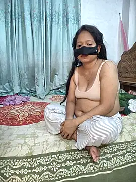 Snapshot of Desi_Best_Anal chatting on December 14, 2025, 4:12 pm Desi Best Anal online show from December 14, 2025, 4:12 pm