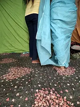 Snapshot of Desi_Best_Anal chatting on September 30, 2025, 4:13 pm Desi Best Anal online show from September 30, 2025, 4:13 pm