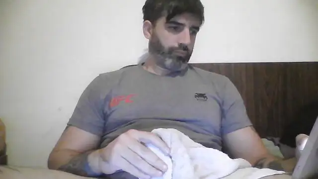 Snapshot of ozzypsico13 chatting on June 24, 2026, 2:43 am ozzypsico13 online show from June 24, 2026, 2:43 am