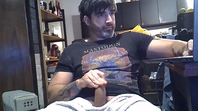 Snapshot of ozzypsico13 chatting on July 7, 2026, 9:29 pm ozzypsico13 online show from July 7, 2026, 9:29 pm