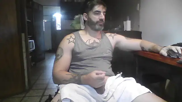 Snapshot of ozzypsico13 chatting on January 7, 2026, 11:59 am ozzypsico13 online show from January 7, 2026, 11:59 am