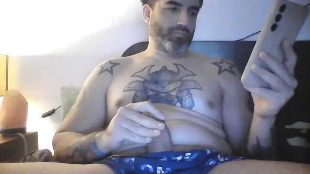 Snapshot of ozzypsico13 chatting on June 27, 2026, 12:22 pm ozzypsico13 online show from June 27, 2026, 12:22 pm