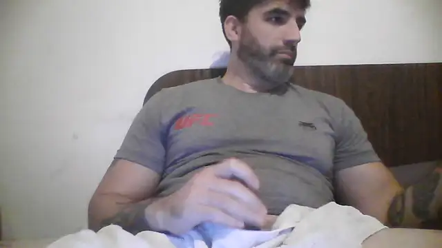 Snapshot of ozzypsico13 chatting on May 20, 2026, 3:03 am ozzypsico13 online show from May 20, 2026, 3:03 am