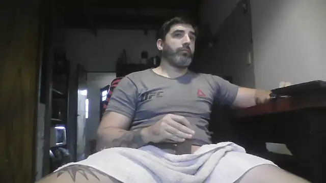 Snapshot of ozzypsico13 chatting on May 23, 2026, 3:22 pm ozzypsico13 online show from May 23, 2026, 3:22 pm
