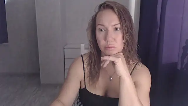 Snapshot of Magic_Mary_ass chatting on October 20, 2025, 5:31 am Magic Mary ass online show from October 20, 2025, 5:31 am