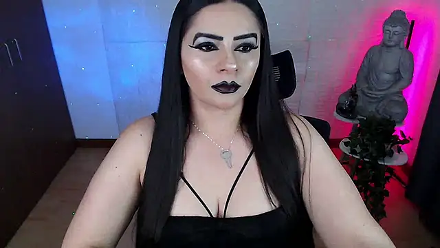 Snapshot of GODDESS_EVANS chatting on July 2, 2026, 12:11 am GODDESS EVANS online show from July 2, 2026, 12:11 am
