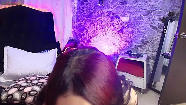 Snapshot of loren_tits24 chatting on February 6, 2026, 10:17 pm loren tits24 online show from February 6, 2026, 10:17 pm