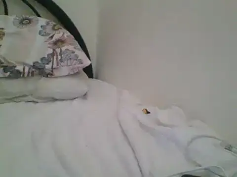 Snapshot of mazeemma chatting on December 6, 2024, 10:21 am mazeemma online show from December 6, 2024, 10:21 am