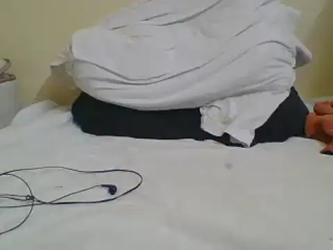 Snapshot of mazeemma chatting on February 4, 2025, 6:06 pm mazeemma online show from February 4, 2025, 6:06 pm