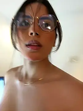   Alisson  online show from December 31, 2024, 6:02 pm