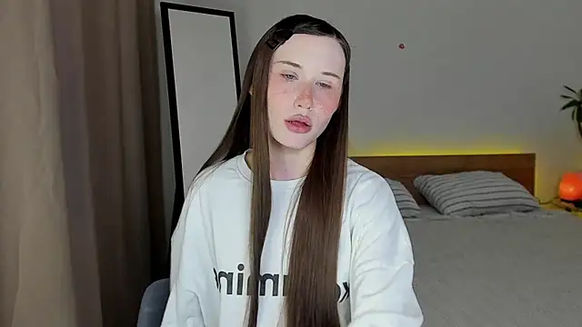 Snapshot of Stella_Sunny chatting on July 26, 2026, 12:39 am Stella Sunny online show from July 26, 2026, 12:39 am
