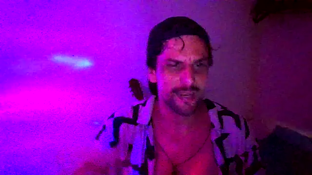 couplemilk online show from April 6, 2026, 4:46 am