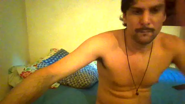 couplemilk online show from May 16, 2026, 5:39 am