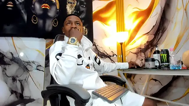 Snapshot of Thomas_shelbys chatting on November 22, 2025, 3:49 am Thomas shelbys online show from November 22, 2025, 3:49 am